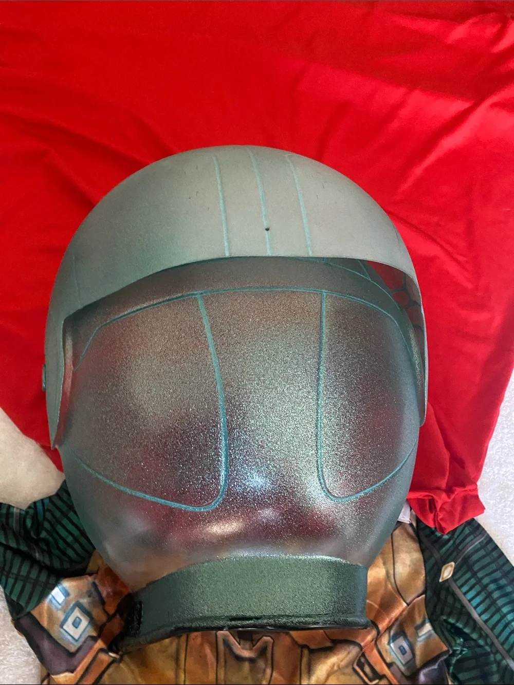 MYSTERIO KIDS COSTUME W/Helmet and red long cape sz 8/9